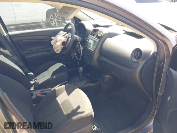 2018 Nissan Versa Sedan SV with VIN 3N1CN7AP1JL800185, listed as a IAAI auction lot 41997116 with 80,257 mi miles. Bid and sale history available at carsss.com. Image 5.