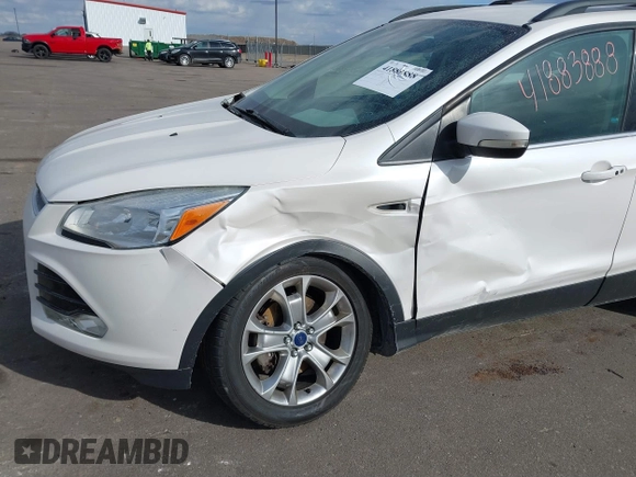 2013 Ford Escape SEL with VIN 1FMCU9H90DUD84350, listed as a IAAI auction lot 41883888 with 177,347 mi miles. Bid and sale history available at carsss.com. Image 6.
