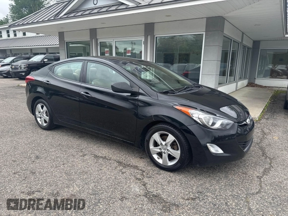 2013 Hyundai Elantra GLS с VIN KMHDH4AE5DU859798, выставлен на аукционе IAAI как лот 42521558 с пробегом 195 664 миль миль и . История ставок и продаж доступна на DreamBid. Изображение 1.