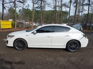 2021 Acura ILX Premium with VIN 19UDE2F80MA005194, listed as a IAAI auction lot 41477925 with 32,857 mi miles and . Bid and sale history available at DreamBid. Image 15.