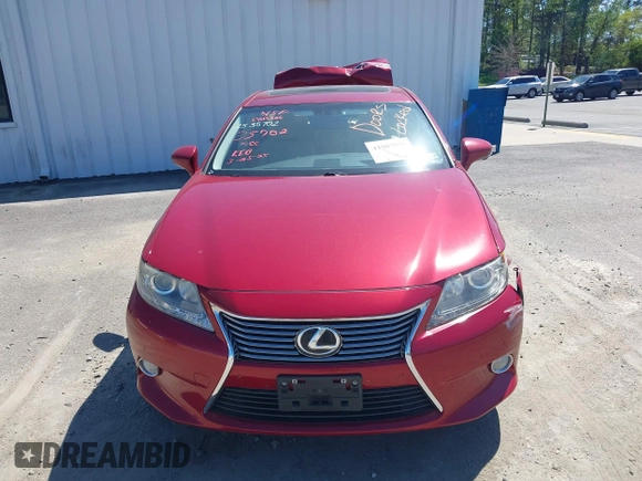 2013 Lexus ES 4dr Sdn with VIN JTHBK1GG5D2075765, listed as a IAAI auction lot 41907575 with Not Provided miles. Bid and sale history available at carsss.com. Image 12.