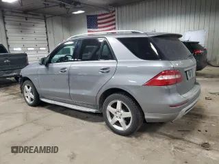 2012 Mercedes-Benz M 550 z VIN 4JGDA7DB3CA096915, wystawiony jako Copart lot #46793055 z przebiegiem 118 985 mil mil oraz Czysty tytuł • Clean title. Historia ofert i sprzedaży dostępna na DreamBid. Obrazek 2.