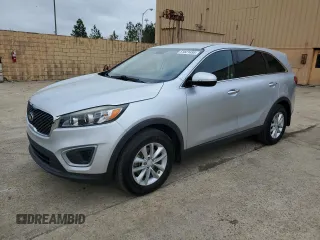 2018 Kia Sorento L with VIN 5XYPG4A36JG395761, listed as a Copart auction lot 51821495 with 156,884 mi miles and Clean Title. Bid and sale history available at carsss.com. Image 1.