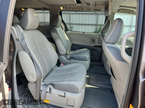 2011 Toyota Sienna XLE with VIN 5TDDK3DC6BS026264, listed as a Copart auction lot 60548865 with 147,516 mi miles and Salvage title. Bid and sale history available at DreamBid. Image 11.