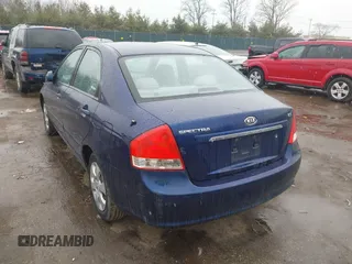 2009 Kia Spectra LX z VIN KNAFE221X95619246, wystawiony jako IAAI lot #41739339 z przebiegiem Nie podano mil oraz . Historia ofert i sprzedaży dostępna na DreamBid. Obrazek 3.