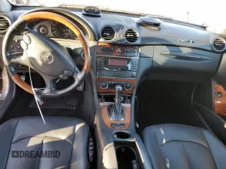 2007 Mercedes-Benz CLK 350 with VIN WDBTK56G47T074702, listed as a Copart auction lot 82407784 with Not Provided miles and Non Repairable. Bid and sale history available at DreamBid. Image 8.
