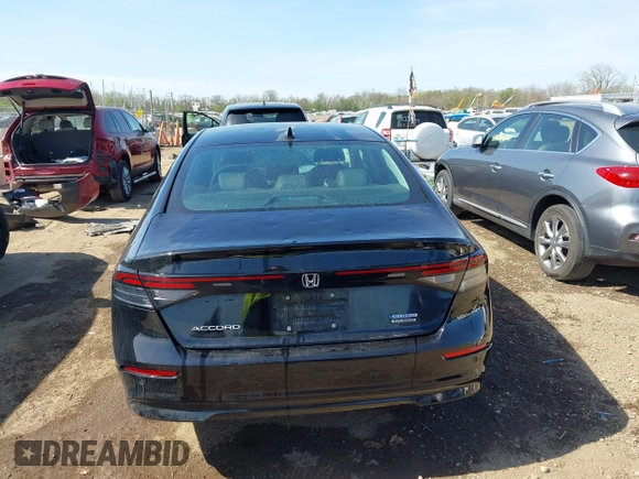 2023 Honda Accord Touring with VIN 1HGCY2F88PA040055, listed as a IAAI auction lot 42092946 with 32,930 mi miles and . Bid and sale history available at DreamBid. Image 16.