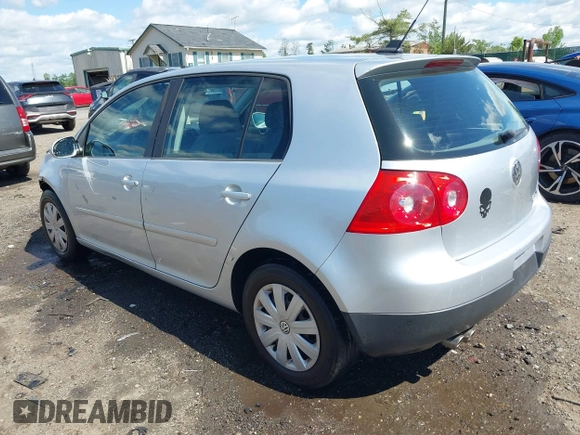 2009 Volkswagen Rabbit S z VIN WVWDA71K49W084907, wystawiony jako IAAI lot #42198880 z przebiegiem 160 293 mil mil oraz . Historia ofert i sprzedaży dostępna na DreamBid. Obrazek 3.