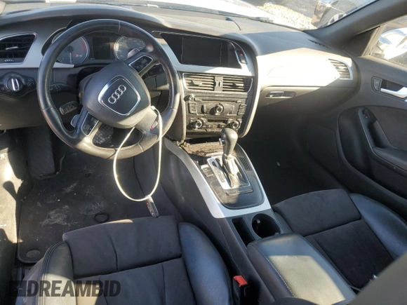 2011 Audi S4 Premium Plus z VIN WAUBGAFL0BA114246, wystawiony jako Copart lot #87816935 z przebiegiem 165 733 mil mil oraz Szkoda całkowita • Salvage title. Historia ofert i sprzedaży dostępna na DreamBid. Obrazek 8.