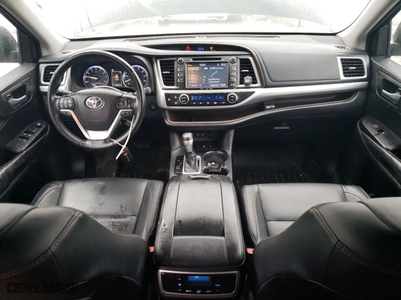 2017 Toyota Highlander XLE with VIN 5TDJZRFH7HS379891, listed as a Copart auction lot 51795675 with 86,123 mi miles and Salvage Title. Bid and sale history available at carsss.com. Image 8.