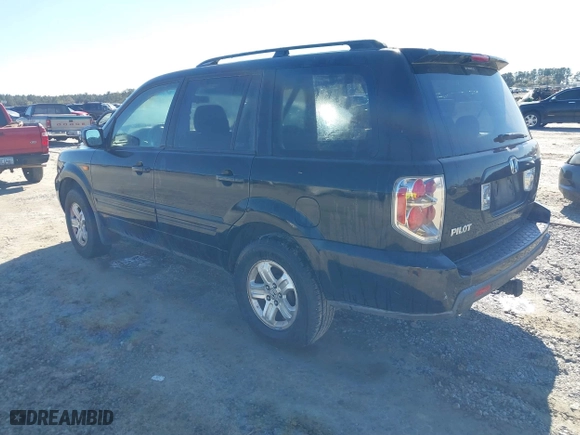 2008 Honda Pilot VP with VIN 5FNYF18228B048870, listed as a IAAI auction lot 41875026 with 195,542 mi miles. Bid and sale history available at carsss.com. Image 3.