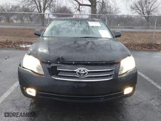 2007 Toyota Avalon XL with VIN 4T1BK36B67U225972, listed as a IAAI auction lot 41475853 with 206,261 mi miles. Bid and sale history available at carsss.com. Image 6.