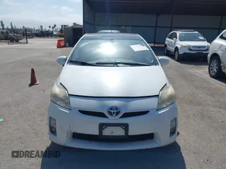 2010 Toyota Prius II z VIN JTDKN3DU5A1311010, wystawiony jako IAAI lot #42353523 z przebiegiem 342 042 mil mil oraz . Historia ofert i sprzedaży dostępna na DreamBid. Obrazek 12.