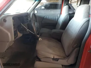 1995 Dodge Dakota with VIN 1B7GL23X0SW929034, listed as a Copart auction lot 88671085 with 166,944 mi miles and Salvage Title. Bid and sale history available at carsss.com. Image 7.