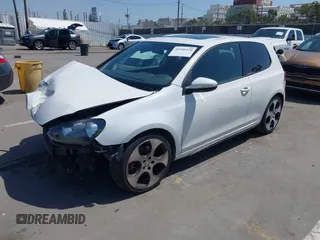 2012 Volkswagen GTI PZEV с VIN WVWED7AJ0CW257431, выставлен на аукционе IAAI как лот 42280220 с пробегом Не указан миль и . История ставок и продаж доступна на DreamBid. Изображение 2.