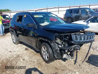 2018 Jeep Compass Latitude with VIN 3C4NJDBB5JT259385, listed as a IAAI auction lot 42381500 with Not provided miles and . Bid and sale history available at DreamBid. Image 1.
