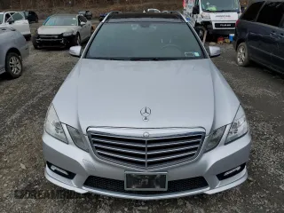 2011 Mercedes-Benz E 350 Luxury with VIN WDDHH8HB8BA281581, listed as a Copart auction lot 51486685 with 179,463 mi miles and Salvage Title. Bid and sale history available at DreamBid. Image 5.