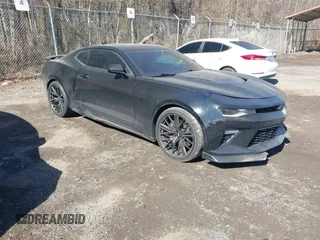 2018 Chevrolet Camaro 2SS with VIN 1G1FG1R77J0170121, listed as a IAAI auction lot 41757301 with 39,795 mi miles and . Bid and sale history available at DreamBid. Image 1.