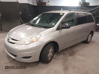 2006 Toyota Sienna CE с VIN 5TDZA23C66S575702, выставлен на аукционе IAAI как лот 42281803 с пробегом 147 963 миль миль и . История ставок и продаж доступна на DreamBid. Изображение 2.