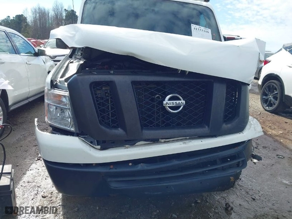 2020 Nissan NV Cargo S with VIN 1N6BF0KY8LN811060, listed as a IAAI auction lot 41333310 with 66,436 mi miles. Bid and sale history available at carsss.com. Image 18.
