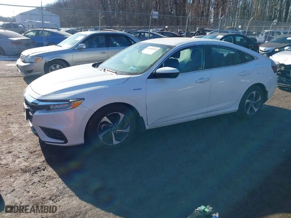 2021 Honda Insight EX with VIN 19XZE4F5XME008140, listed as a IAAI auction lot 41458545 with 14,963 mi miles. Bid and sale history available at carsss.com. Image 2.
