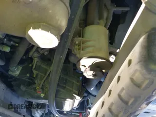 2005 Ford F-150 XLT с VIN 1FTRX12565KE53472, выставлен на аукционе IAAI как лот 43358301 с пробегом 195 394 миль миль и . История ставок и продаж доступна на DreamBid. Изображение 19.