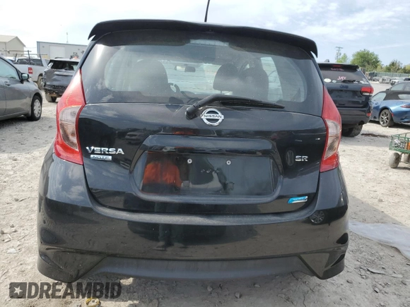 2015 Nissan Note S z VIN 3N1CE2CP9FL363477, wystawiony jako Copart lot #53486505 z przebiegiem 96 576 mil mil oraz Czysty tytuł • Clean title. Historia ofert i sprzedaży dostępna na DreamBid. Obrazek 6.