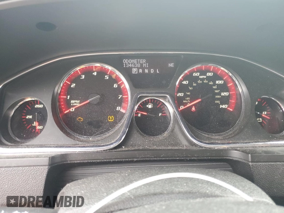2015 GMC Acadia SLE z VIN 1GKKVPKD4FJ216525, wystawiony jako Copart lot #55595105 z przebiegiem 134 638 mil mil oraz Czysty tytuł • Clean title. Historia ofert i sprzedaży dostępna na DreamBid. Obrazek 9.