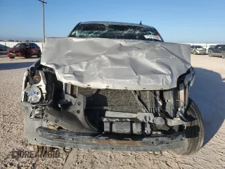 2009 GMC Yukon SLE w/3SB with VIN 1GKFK23079R128194, listed as a Copart auction lot 77213554 with 224,172 mi miles and Salvage Title. Bid and sale history available at carsss.com. Image 5.