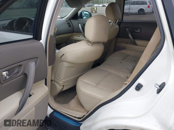 2006 Infiniti FX with VIN JNRAS08U76X103986, listed as a IAAI auction lot 41568439 with 232,135 mi miles. Bid and sale history available at carsss.com. Image 8.