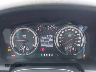 2012 Ram 2500 ST с VIN 3C6UD5HL7CG108382, выставлен на аукционе IAAI как лот 39459188 с пробегом 181 499 миль миль и . История ставок и продаж доступна на DreamBid. Изображение 7.