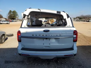 2022 Ford Expedition XLT with VIN 1FMJU1JT6NEA10481, listed as a Copart auction lot 41387565 with 13,459 mi miles and Salvage Title. Bid and sale history available at carsss.com. Image 6.