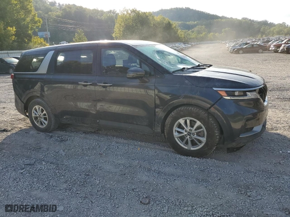 2022 Kia Carnival LXS with VIN KNDNB4H3XN6107387, listed as a Copart auction lot 70872604 with 53,137 mi miles and Salvage Title. Bid and sale history available at carsss.com. Image 4.