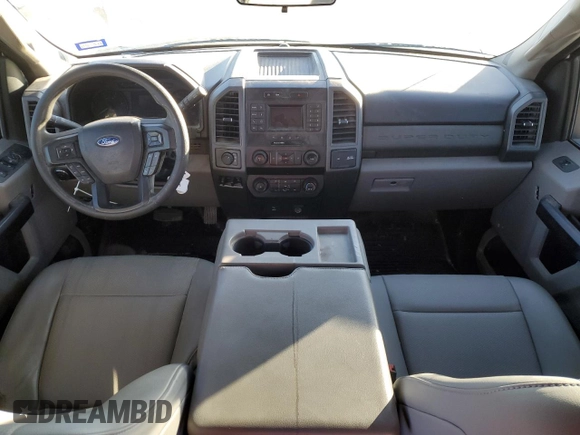 2020 Ford F-350 XL with VIN 1FD8W3HT1LEC39366, listed as a Copart auction lot 80957504 with 129,628 mi miles and Clean title. Bid and sale history available at DreamBid. Image 8.