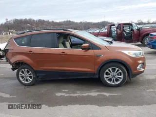 2017 Ford Escape SE with VIN 1FMCU0GD5HUE08097, listed as a IAAI auction lot 41499800 with 70,911 mi miles. Bid and sale history available at carsss.com. Image 13.