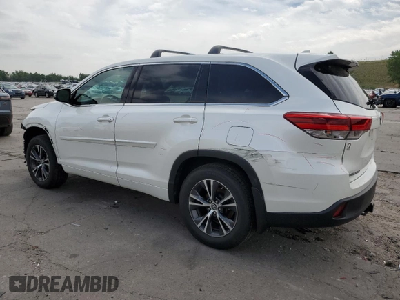 2017 Toyota Highlander LE with VIN 5TDBZRFH1HS482941, listed as a Copart auction lot 61963245 with 92,316 mi miles and Salvage title. Bid and sale history available at DreamBid. Image 2.