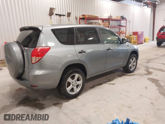 2008 Toyota RAV4 with VIN JTMBD33V985153917, listed as a IAAI auction lot 41690762 with 175,408 mi miles. Bid and sale history available at carsss.com. Image 4.