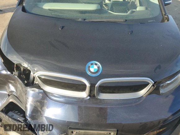 2019 BMW i3 z VIN WBY8P4C5XK7E24780, wystawiony jako Copart lot #45212235 z przebiegiem 86 747 mil mil oraz Szkoda całkowita • Salvage title. Historia ofert i sprzedaży dostępna na DreamBid. Obrazek 12.