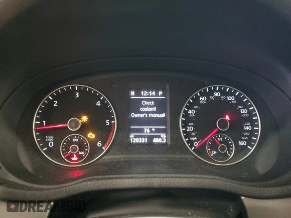 2015 Volkswagen Passat SE with VIN 1VWBV7A36FC090786, listed as a Copart auction lot 61056925 with 120,331 mi miles and Salvage title. Bid and sale history available at DreamBid. Image 9.