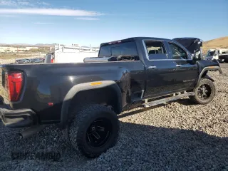 2021 GMC Sierra 3500HD Denali z VIN 1GT49WEY3MF296109, wystawiony jako Copart lot #67886764 z przebiegiem Nie podano mil oraz Szkody całkowita. Historia ofert i sprzedaży dostępna na DreamBid. Obrazek 3.