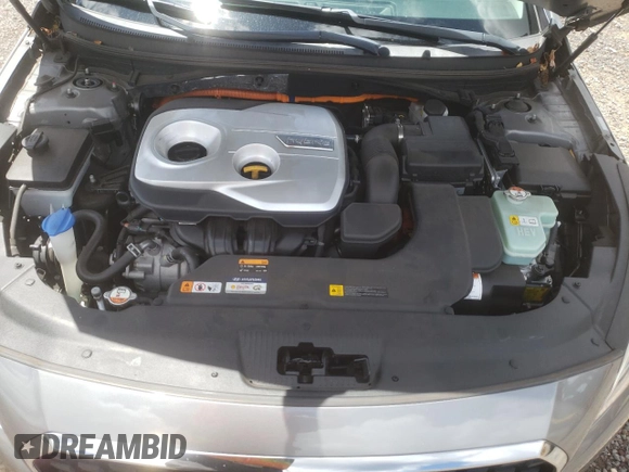 2017 Hyundai Sonata Hybrid SE with VIN KMHE24L3XHA064433, listed as a Copart auction lot 53213903 with 88,919 mi miles. Bid and sale history available at carsss.com. Image 11.