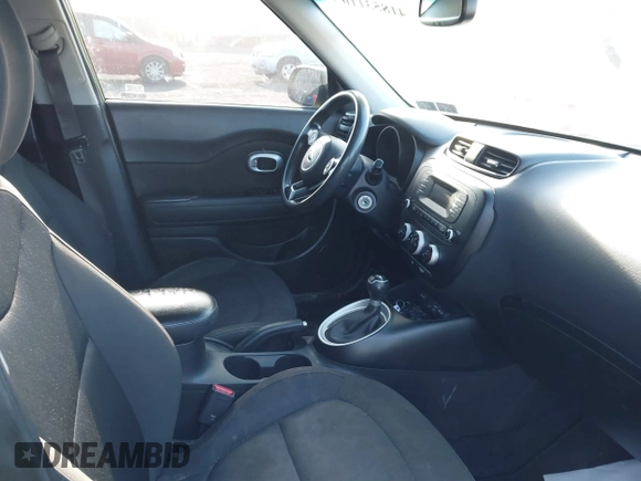2016 Kia Soul with VIN KNDJN2A25G7821808, listed as a IAAI auction lot 41853110 with 114,854 mi miles. Bid and sale history available at carsss.com. Image 5.