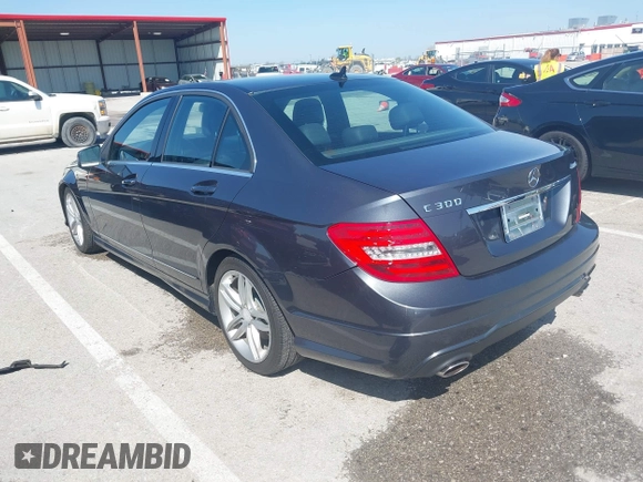2013 Mercedes-Benz C-Class C 300 Sport with VIN WDDGF8AB4DR270366, listed as a IAAI auction lot 41964712 with 164,398 mi miles. Bid and sale history available at carsss.com. Image 3.