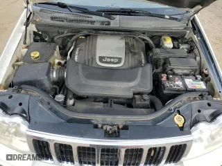 2007 Jeep Grand Cherokee Limited with VIN 1J8HR58267C572574, listed as a Copart auction lot 82717134 with 180,991 mi miles and Salvage Title. Bid and sale history available at carsss.com. Image 12.