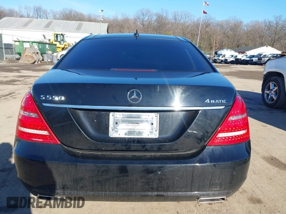 2013 Mercedes-Benz S 550 with VIN WDDNG9EB3DA499477, listed as a IAAI auction lot 41590018 with 64,547 mi miles and . Bid and sale history available at DreamBid. Image 16.