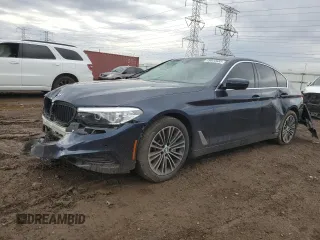 2020 BMW 5 Series 530i xDrive z VIN WBAJR7C0XLCE48697, wystawiony jako Copart lot #49844685 z przebiegiem 51 022 mil mil oraz Szkoda całkowita • Salvage title. Historia ofert i sprzedaży dostępna na DreamBid. Obrazek 1.