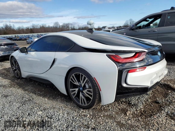 2016 BMW i8 z VIN WBY2Z2C52GV675006, wystawiony jako Copart lot #84521024 z przebiegiem 65 822 mil mil oraz Szkoda całkowita • Salvage title. Historia ofert i sprzedaży dostępna na DreamBid. Obrazek 2.
