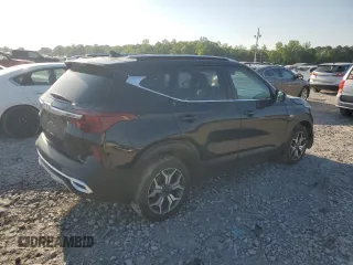 2023 Kia Seltos EX z VIN KNDERCAA8P7376662, wystawiony jako Copart lot #53665115 z przebiegiem 49 481 mil mil oraz Szkoda całkowita • Salvage title. Historia ofert i sprzedaży dostępna na DreamBid. Obrazek 3.