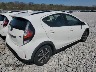 2018 Toyota Prius One with VIN JTDKDTB32J1617045, listed as a Copart auction lot 50398665 with 119,216 mi miles and Clean Title. Bid and sale history available at DreamBid. Image 3.
