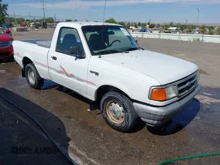 1995 Ford Ranger Splash z VIN 1FTCR10A5SUA65603, wystawiony jako IAAI lot #42461285 z przebiegiem 193 895 mil mil oraz . Historia ofert i sprzedaży dostępna na DreamBid. Obrazek 1.